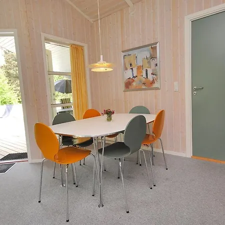 Holiday Tyttebaerstien A- 4941 بيت للعطل